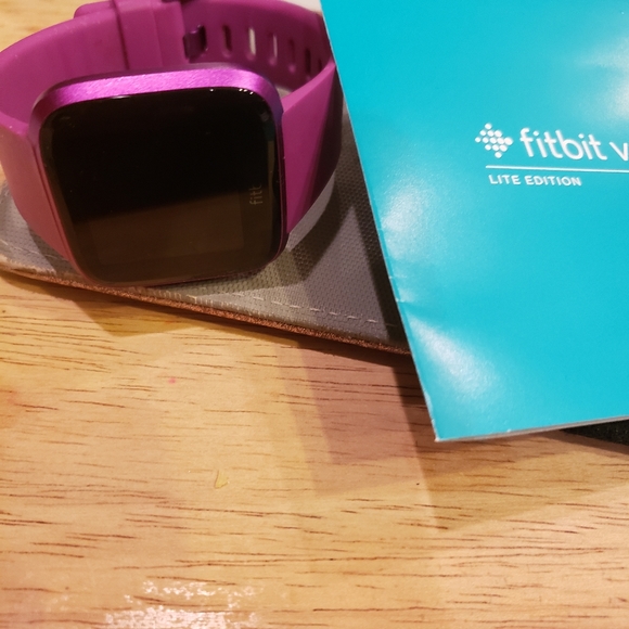 Fitbit Versa Lite Edition